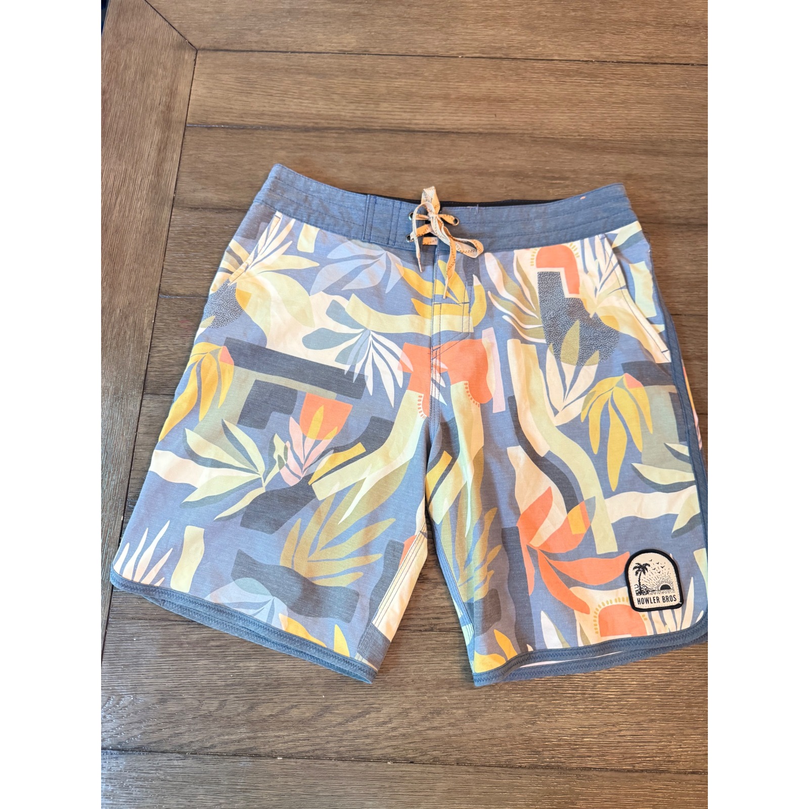 Howler Bros Board Short Mens 31 Blue Tropical Abstract Print Swim Trunks Stretch